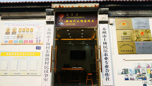 ecdce221918daa68a31745808d99116e