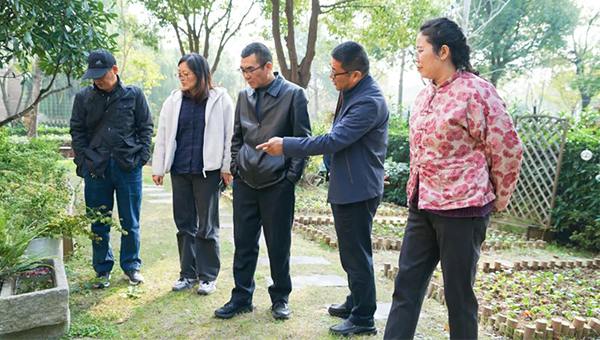 d77bd2806d2bab0ff8aaaf884bd09d5c