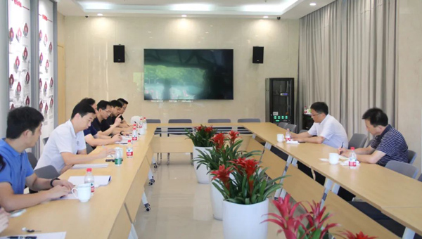 e736ecd8733ab48dd4cf10f9fdc4595b