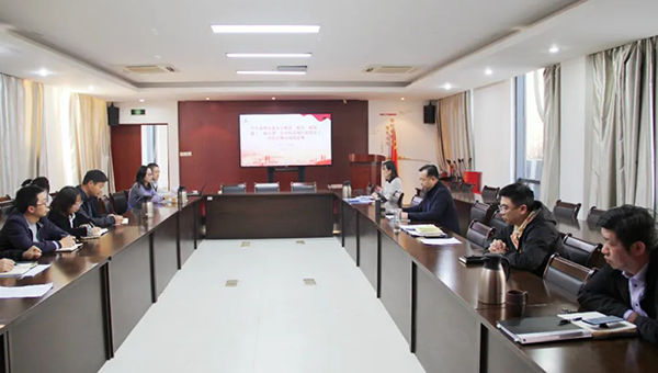 82fbe713be324e6ac59f6e71683f86bc