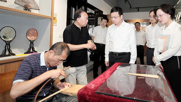 65b7dbd26dc2e06a65d2db936c008645